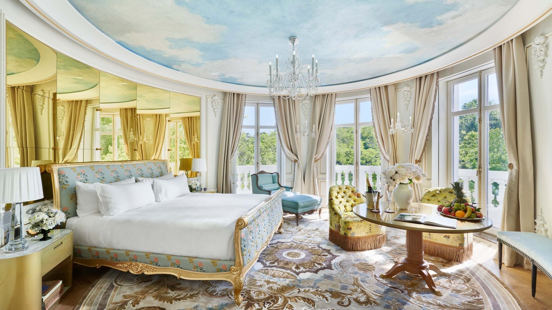 Suite bedroom at Mandarin Oriental Ritz in Madrid at daytime