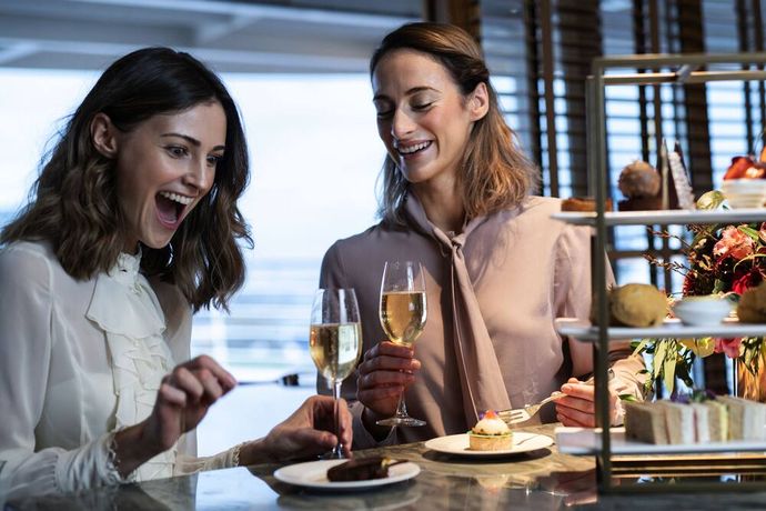 Fingal - A Luxury Floating Hotel - 28