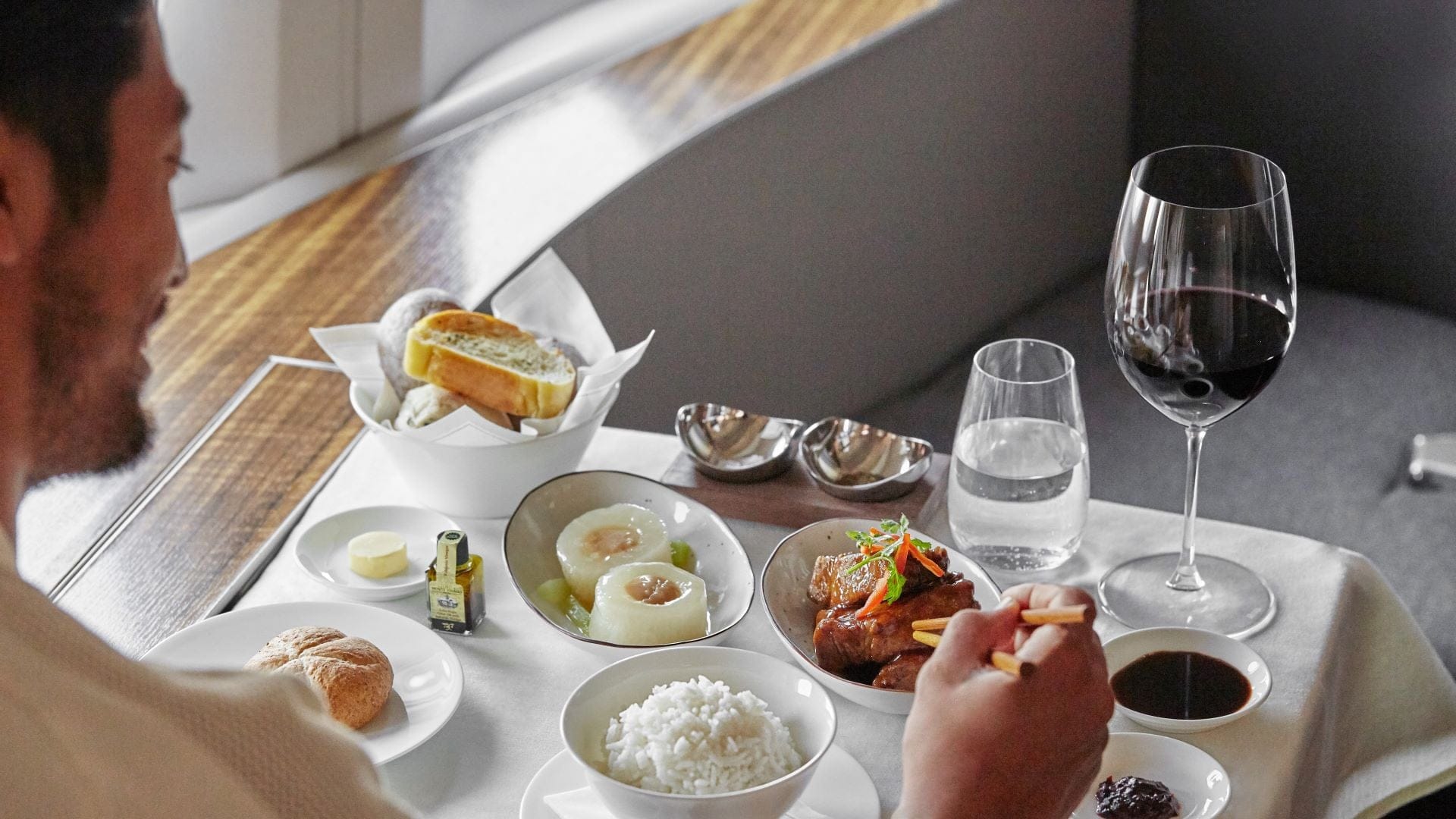 Airlines News - Cathay Pacific resumes First Class service to London - on Boeing 777s