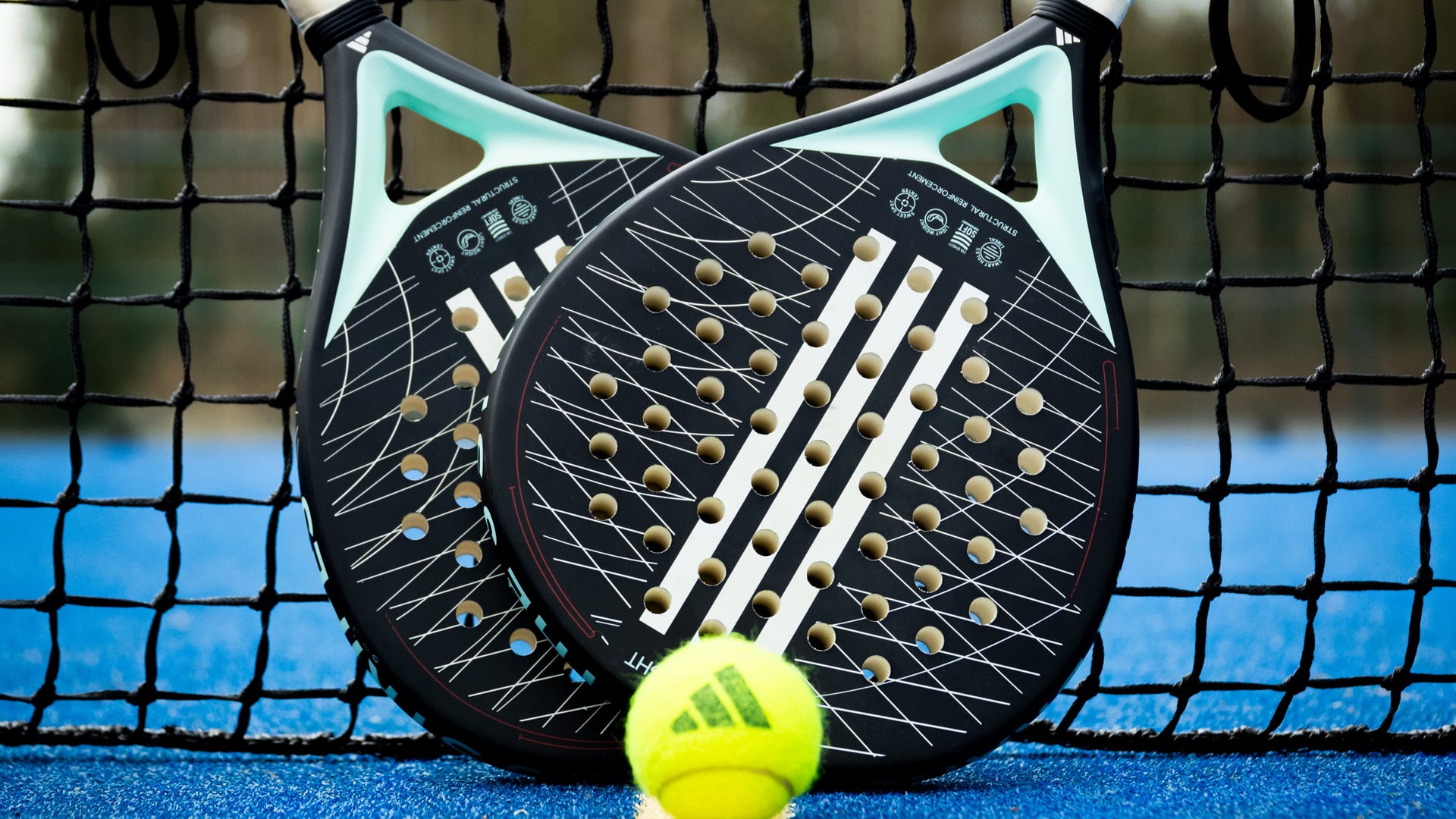 Hotel review Service & Facilities' - Foxhills Club & Resort - 8