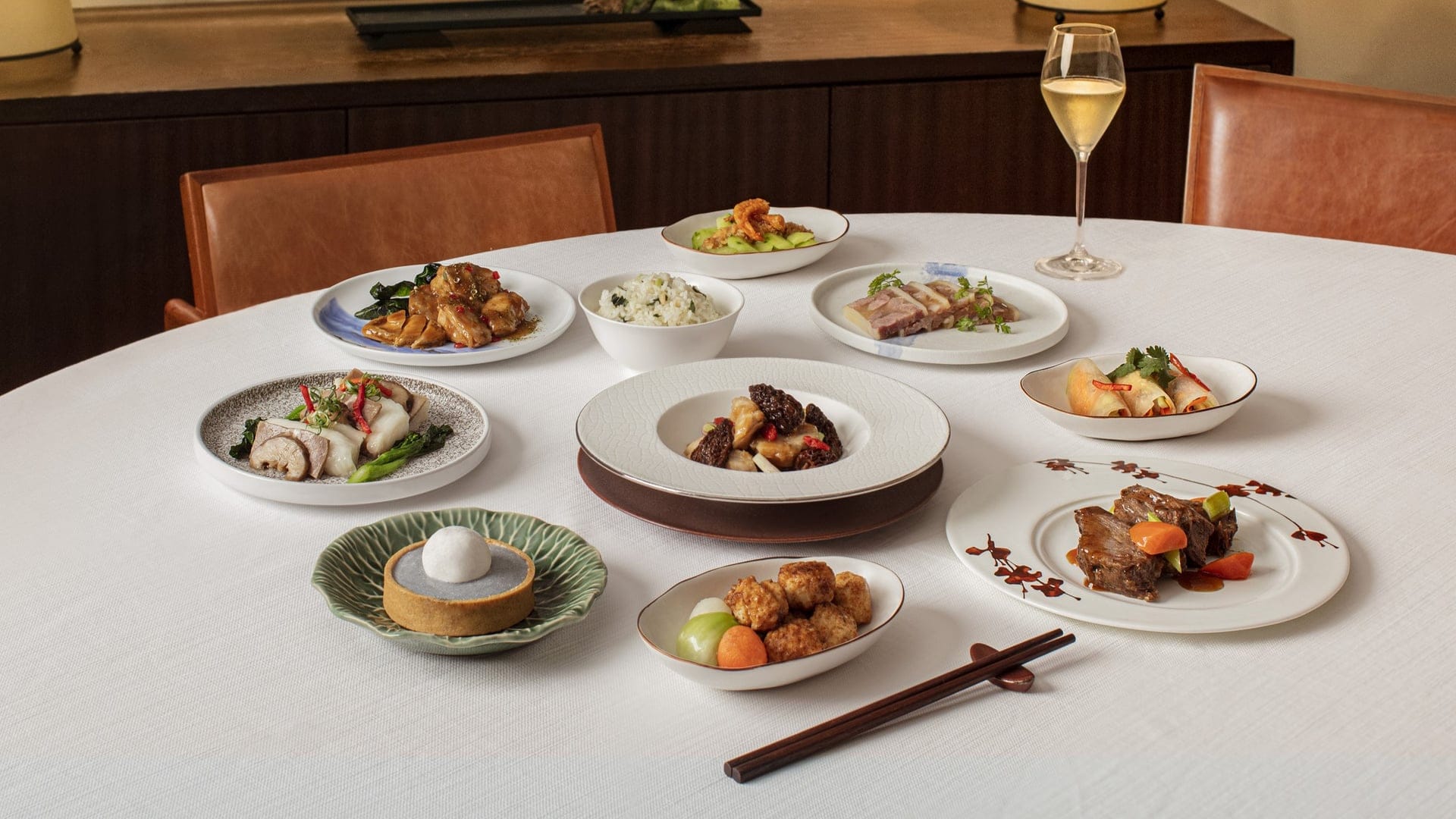 Cathay Pacific partners with Duddell's again