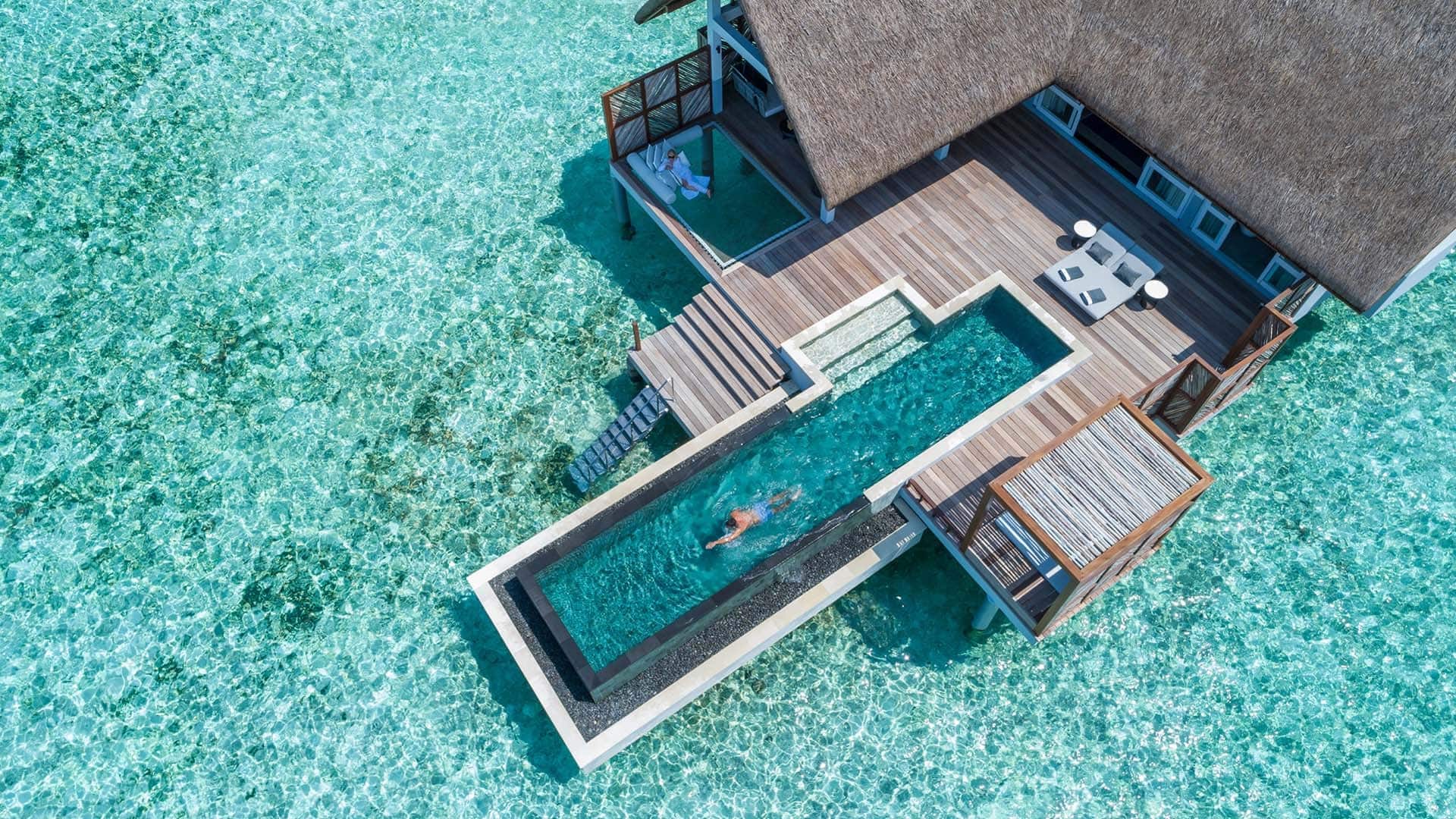 The Best Couples & Honeymoon Resorts in Maldives - Read the Businessclass review and find the best rates for COMO Cocoa Island