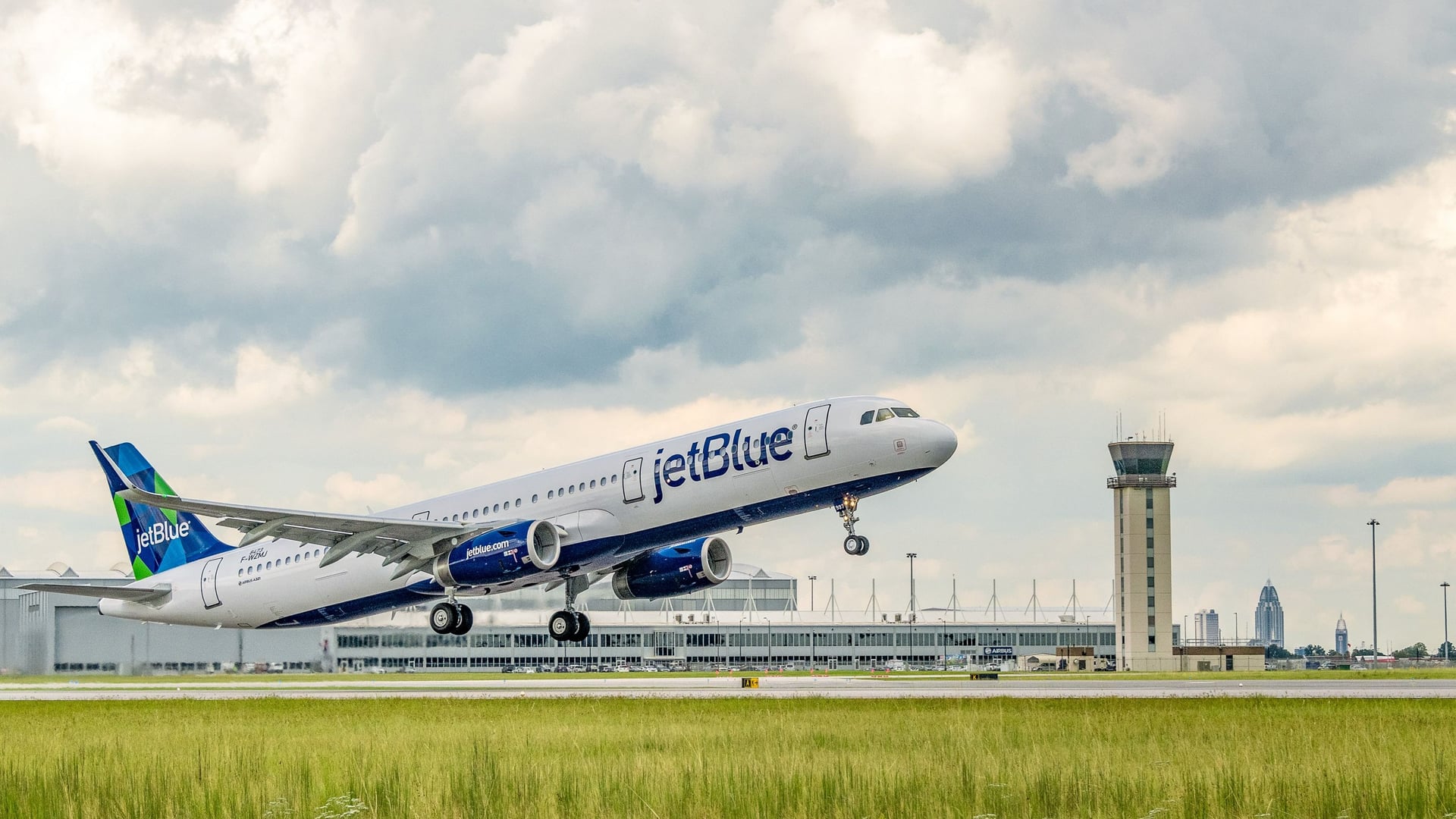 Airlines Articles - Domestic Premium Cabins in the USA - The Businessclass Guide