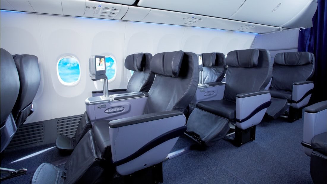 Airline review Cabin & Seat - Copa Airlines - 4
