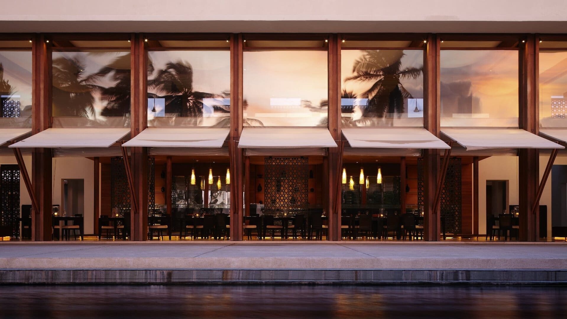 Hotel review Restaurants & Bars' - Park Hyatt Maldives Hadahaa - 0