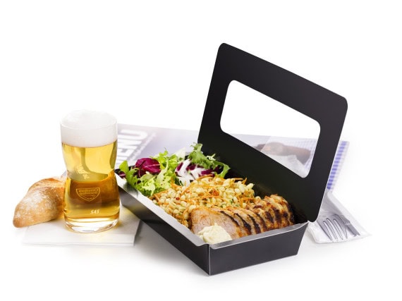 Bedre mat og Champagne før avgang - Forbedret mat i SAS Plus med treretters måltid på Europalinjer - 2