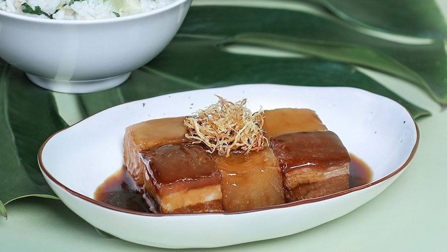 Airlines News - Cathay Pacific serves Cantonese fine-dining to its premium passengers