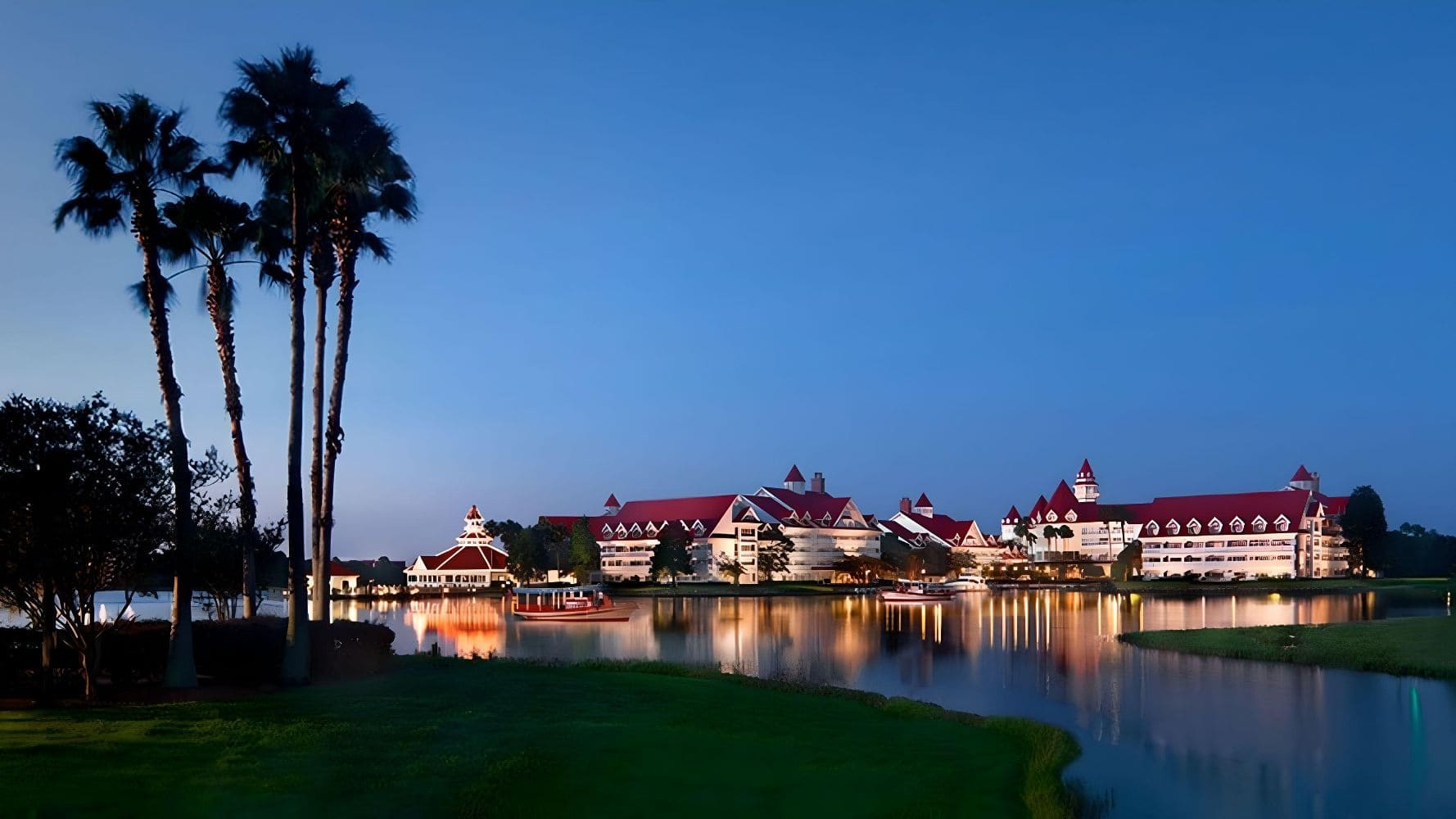 8 Best Luxury Hotels in Orlando image