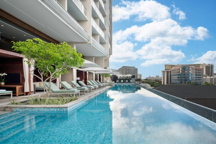Verified hotel review - The Ritz-Carlton Residences Waikiki Beach Hotel - 37