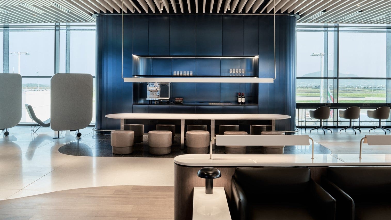 Airline review Airport experience - Aegean Airlines - 2