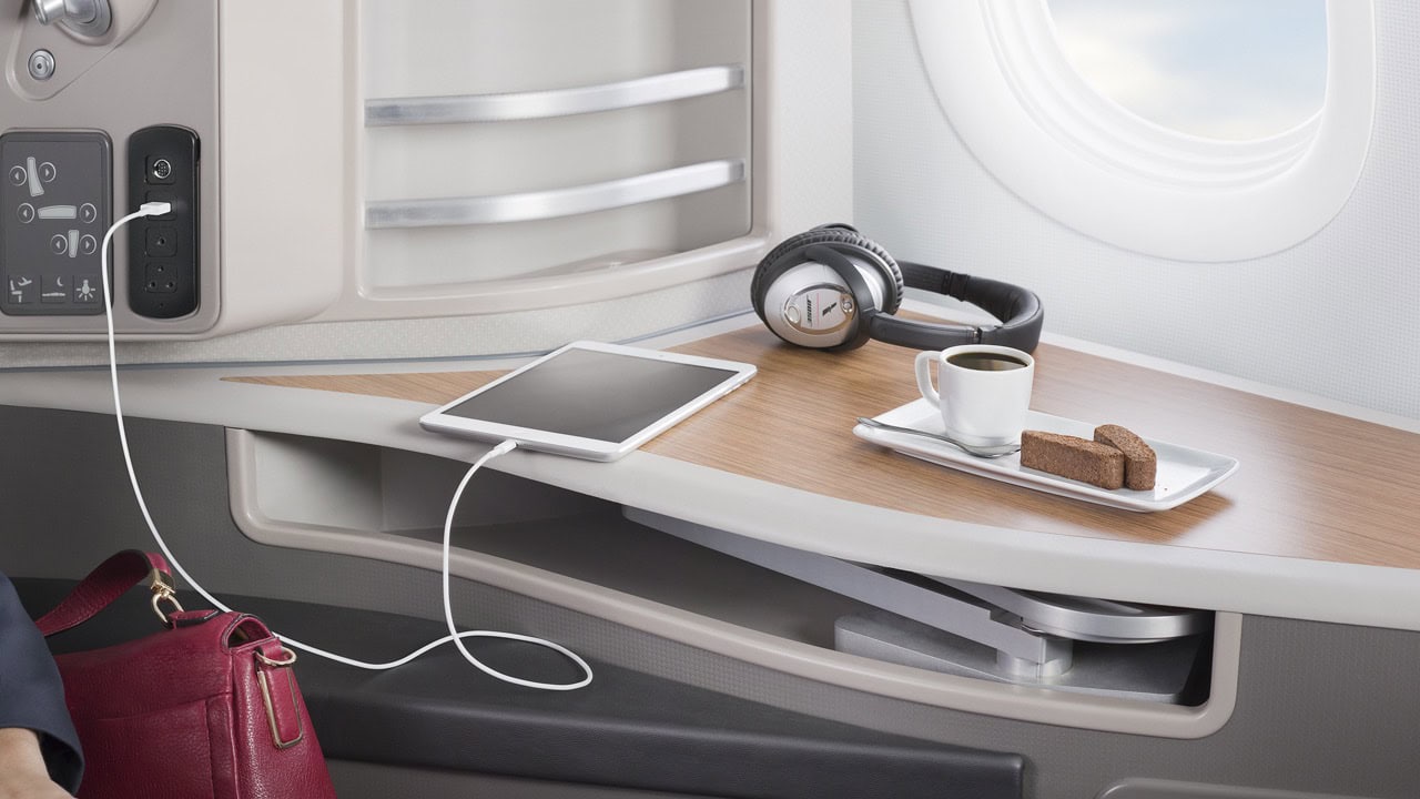 Airline review Entertainment - American Airlines - 1