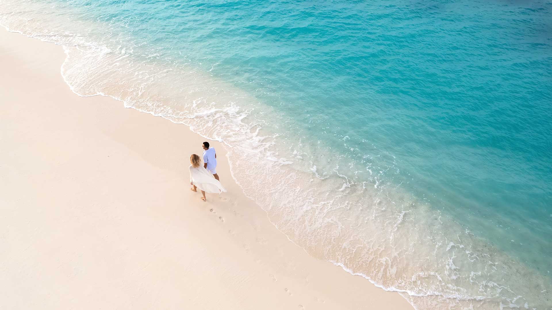 The Best Couples & Honeymoon Resorts in Maldives - Kudadoo Maldives Private Island: