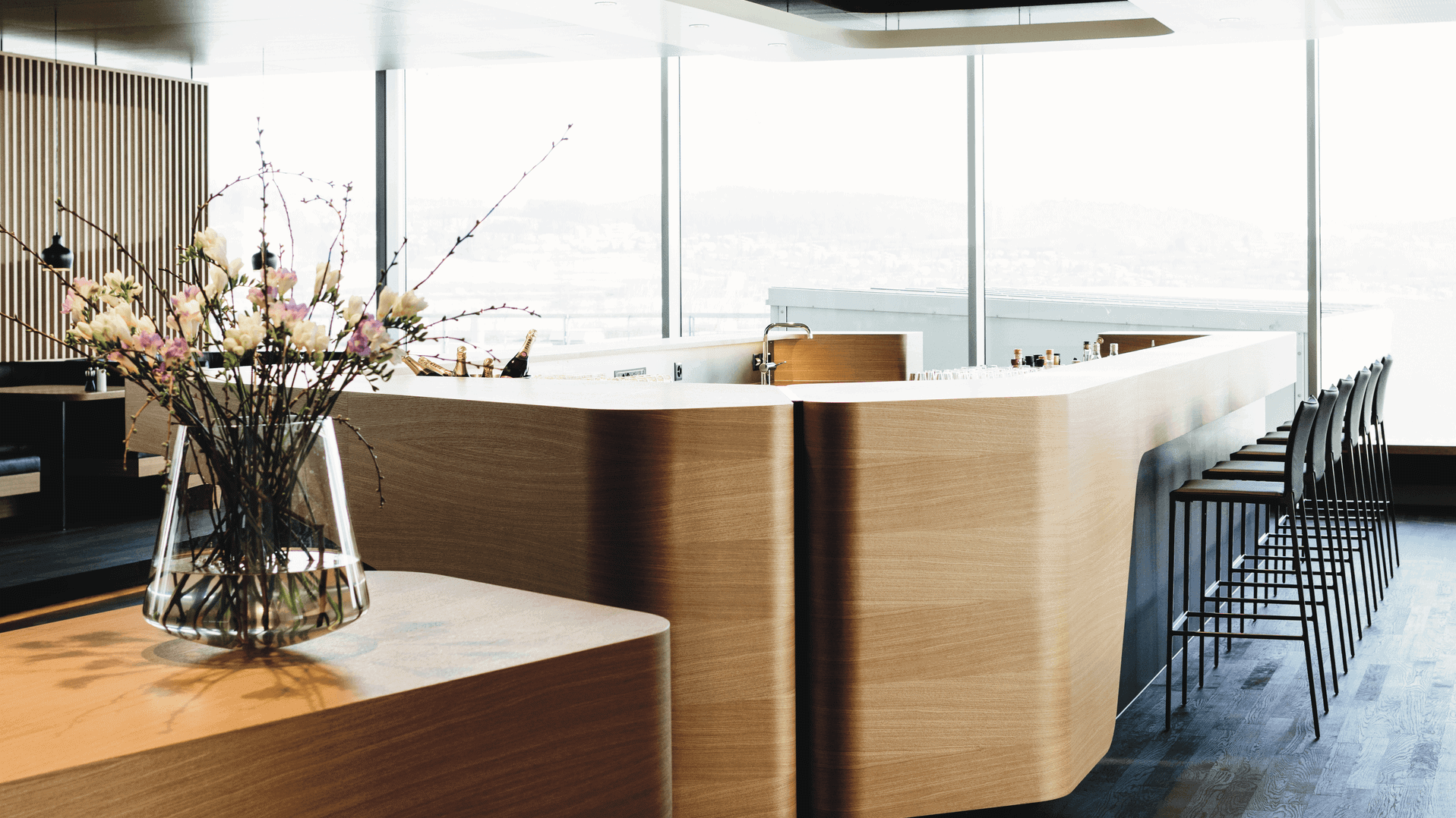 Airline review Airport experience - SWISS - 10