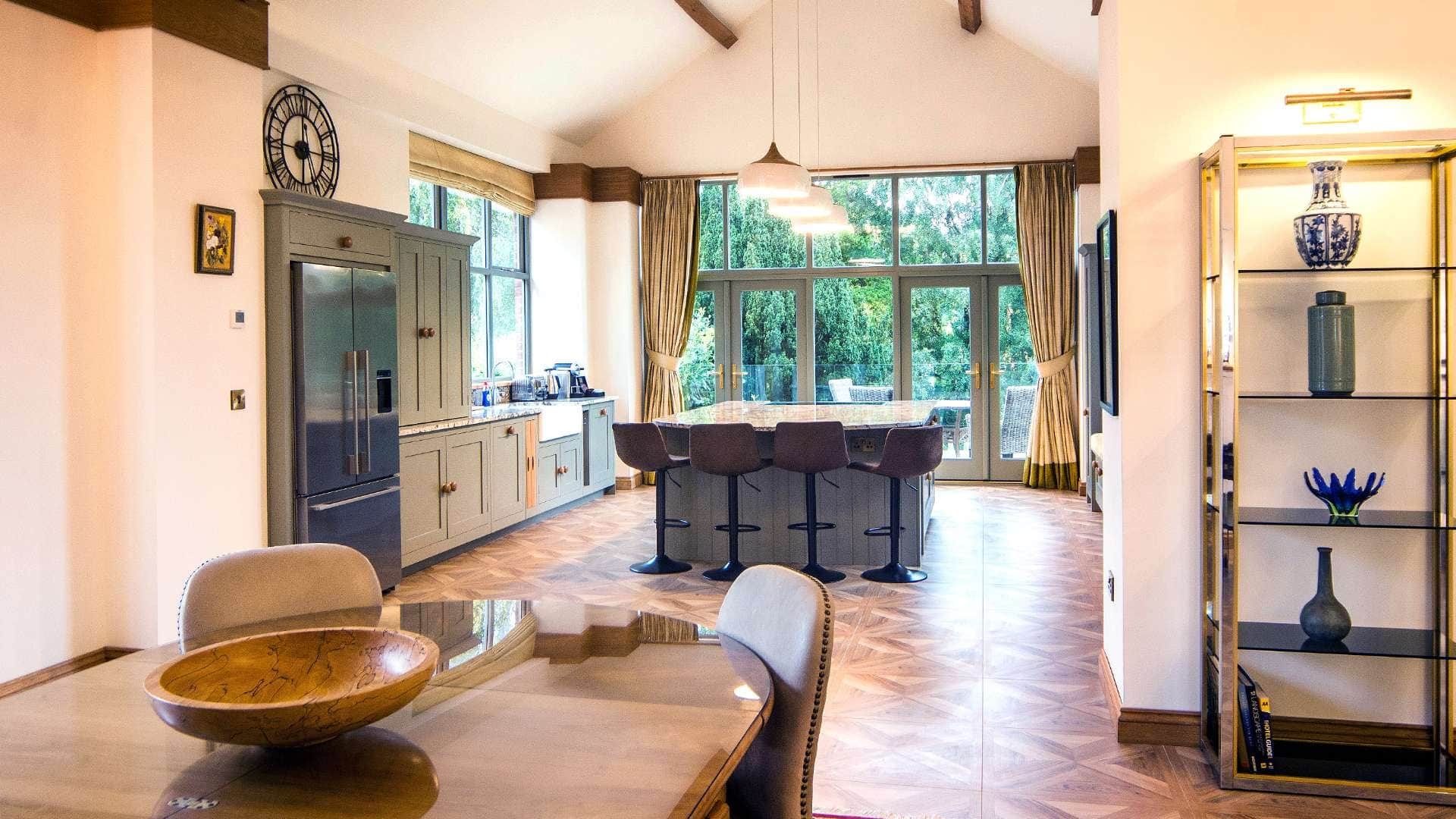 Hotel review Accommodation' - Palé Hall Hotel & Restaurant - 2