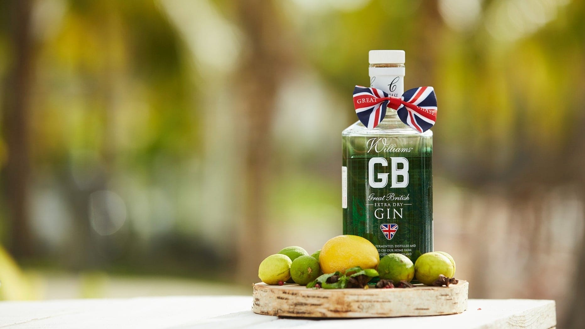 Hotel review Restaurants & Bars' - LUX* Grand Gaube - 7