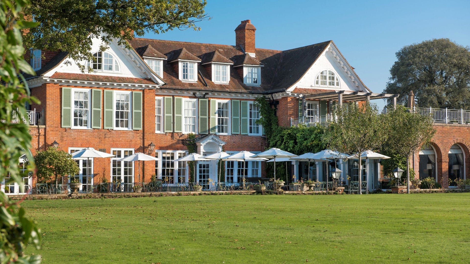 Hotel review Location' - Chewton Glen Hotel - 1