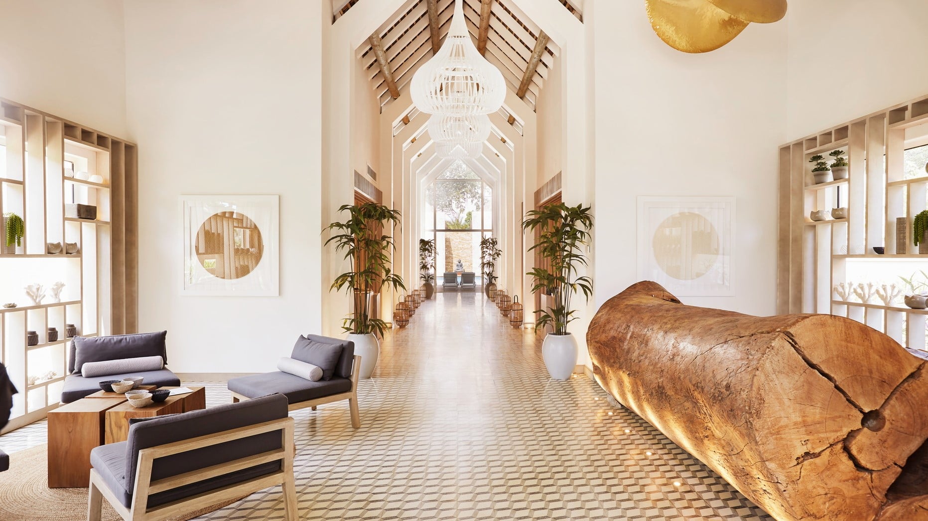 Hotel review Service & Facilities' - LUX* Grand Gaube - 7