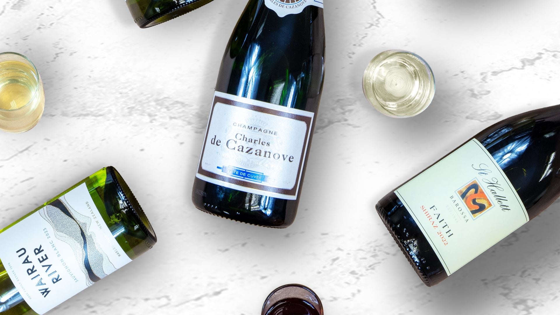 Airlines News - Singapore Airlines - new Premium Economy Dining Choices and Amenity Kit