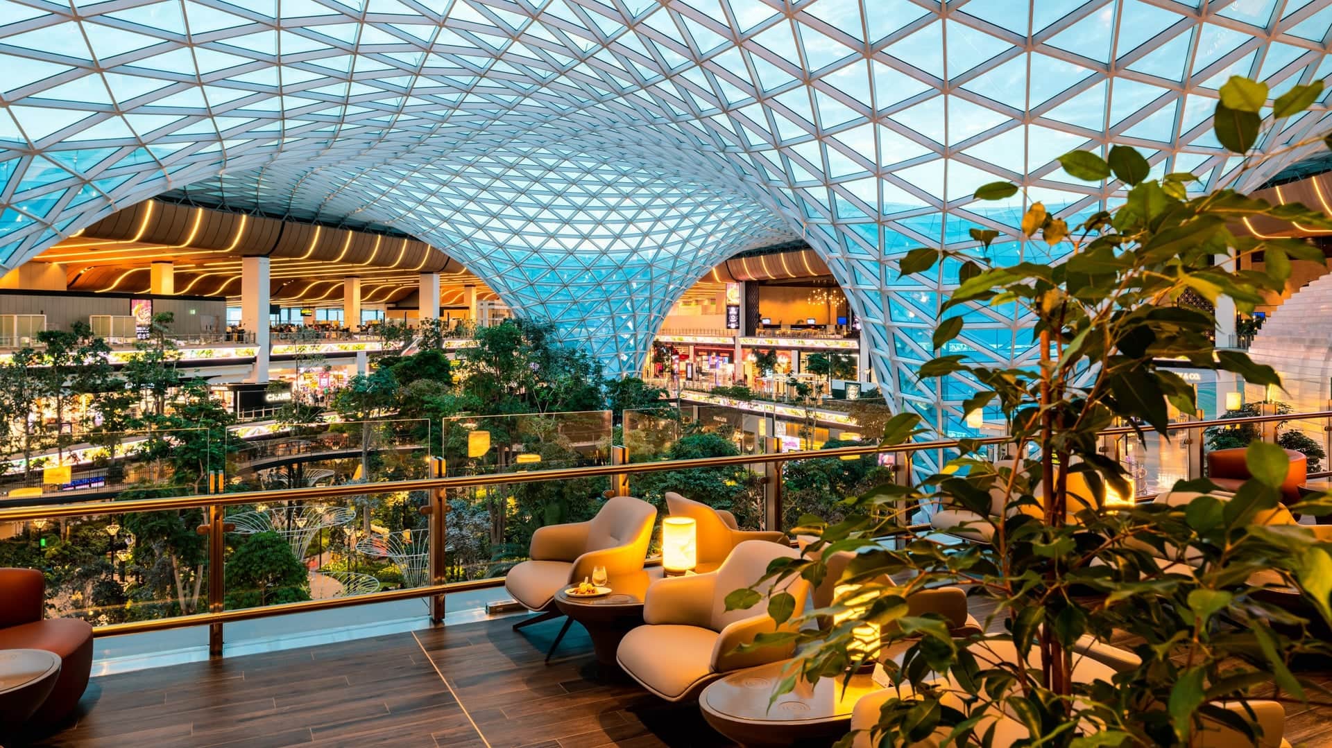 Qatar Airways unveils The Garden Business Class lounge in Doha