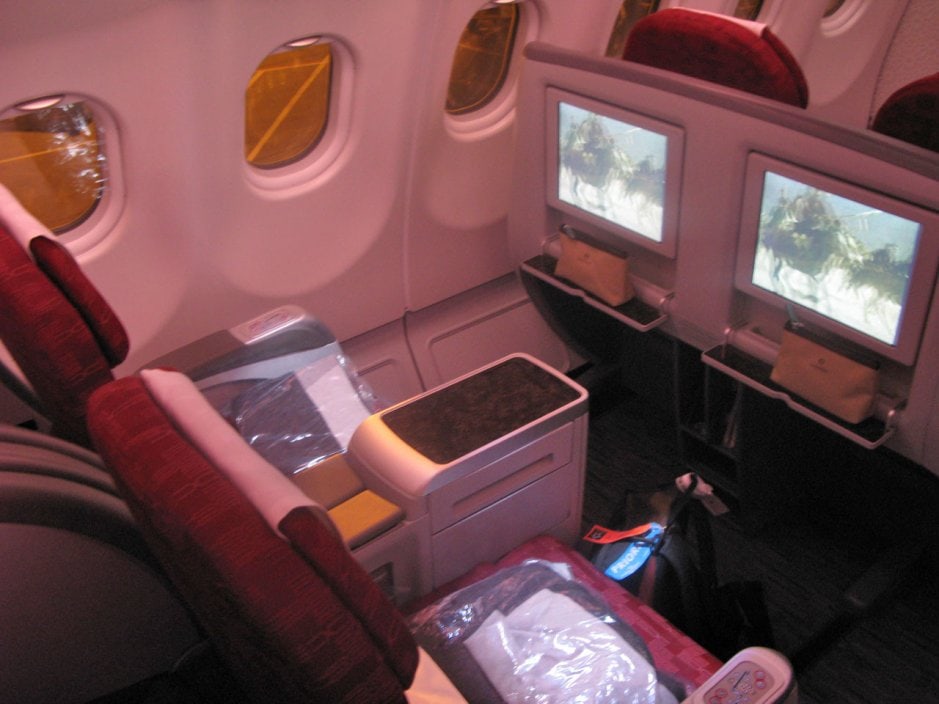 Qatar Airways Business Class till Doha