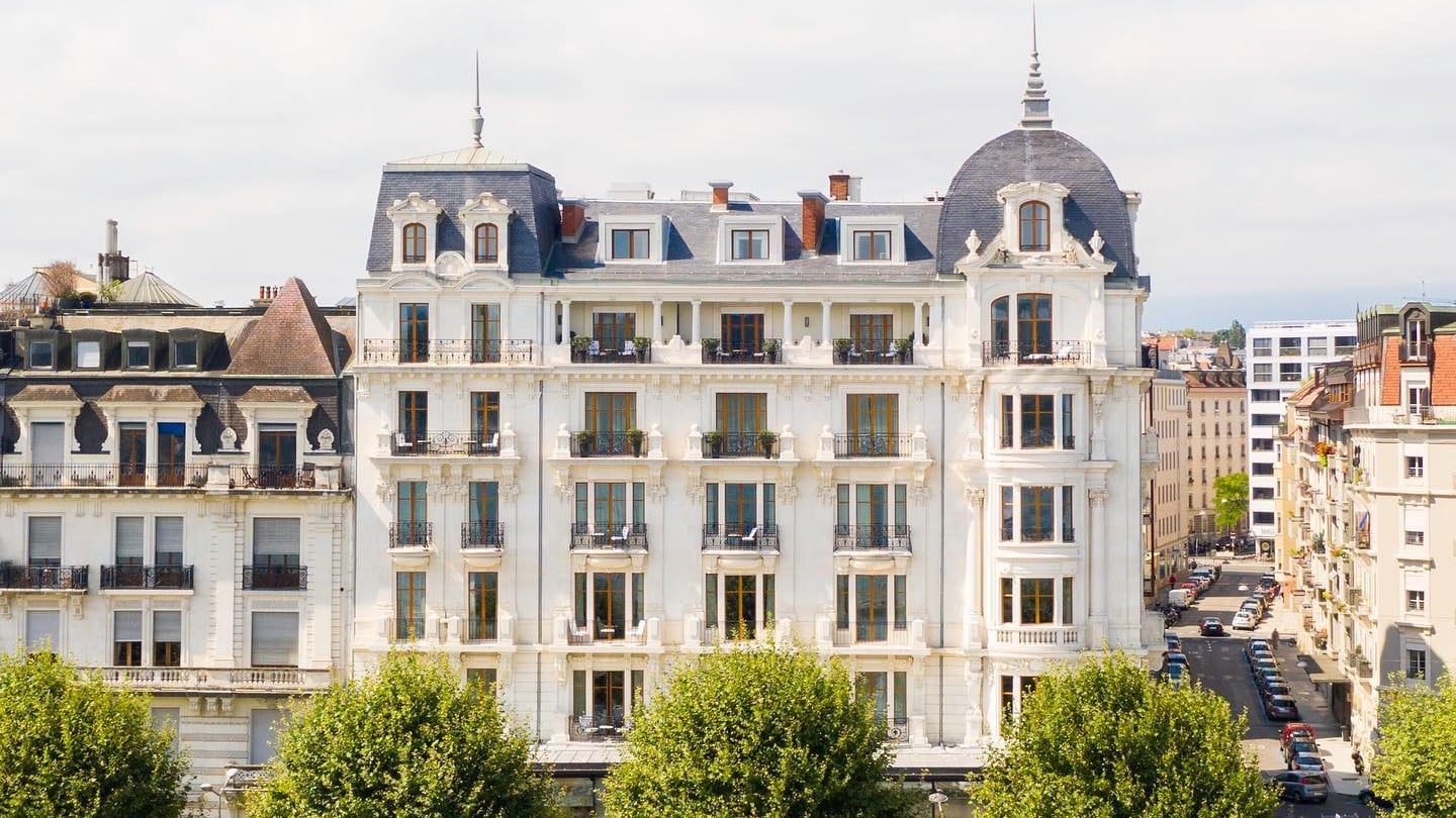 View of The Woodward hotel from the outside at a sunny day