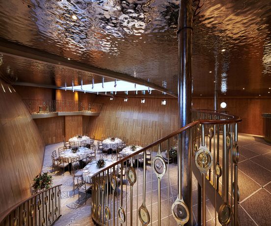 Fingal - A Luxury Floating Hotel - 18