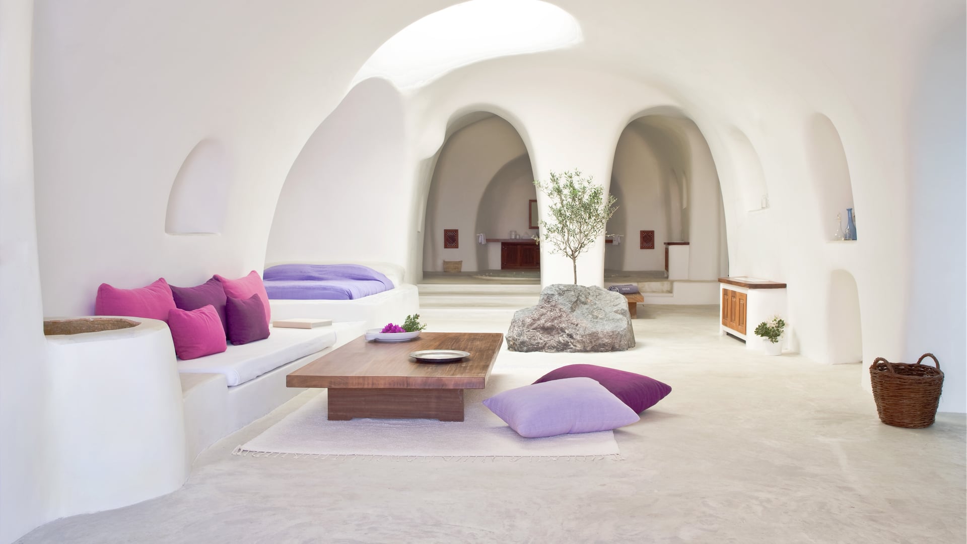 Hotels Toplists - 10 Best Luxury Hotels in Santorini