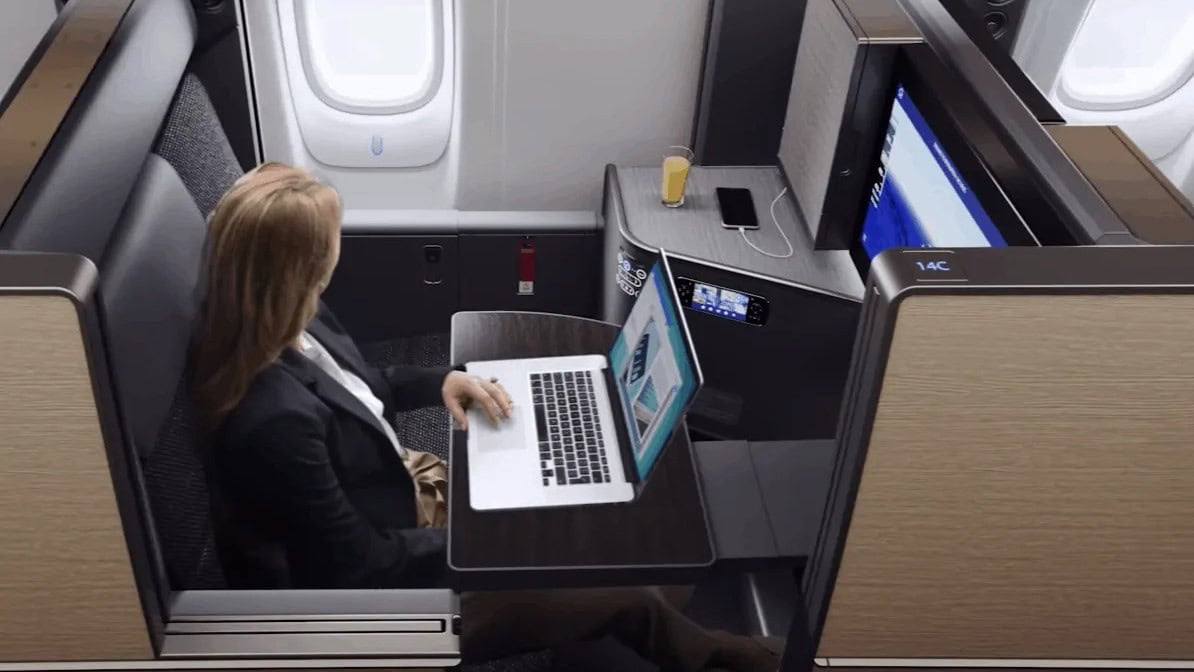 Airline review Entertainment - ANA - 1