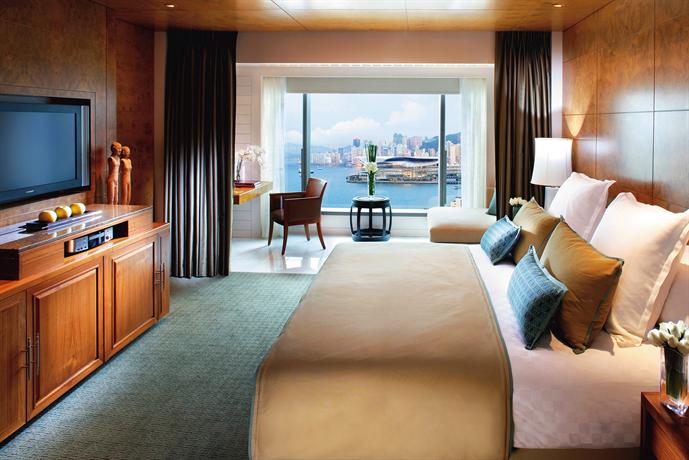 Hotel review About' - Mandarin Oriental Hong Kong - 1