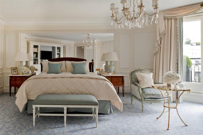 Hotel review About' - Four Seasons Hotel George V Paris - 7