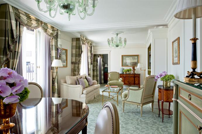 Review of Four Seasons Hotel George V Paris