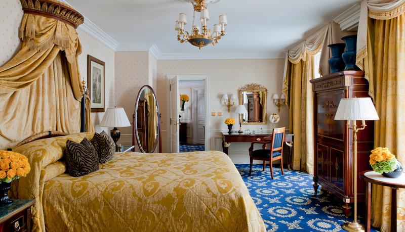 Hotel review About' - Four Seasons Hotel George V Paris - 19