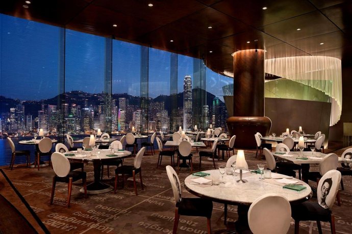 Hotel review About' - The Peninsula Hong Kong - 2