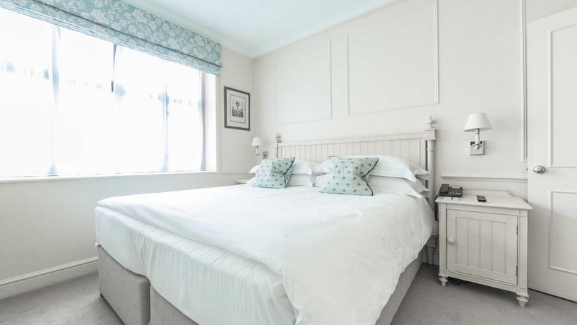 Verified hotel review - The Capital Hotel, Apartments & Townhouse - 30