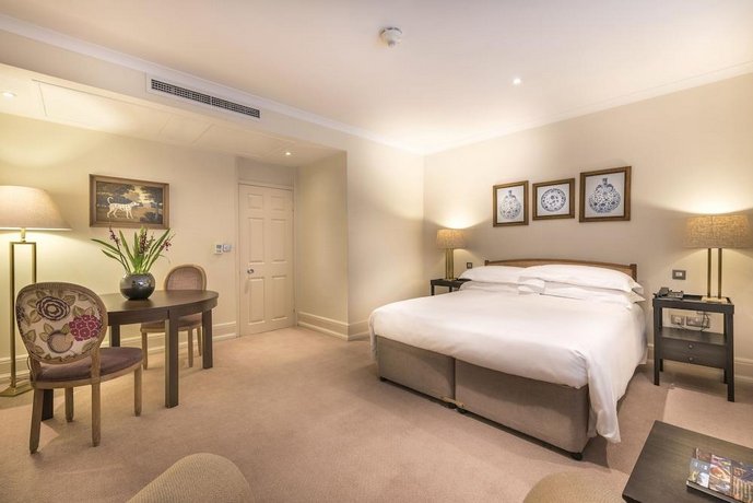 Verified hotel review - The Capital Hotel, Apartments & Townhouse - 33