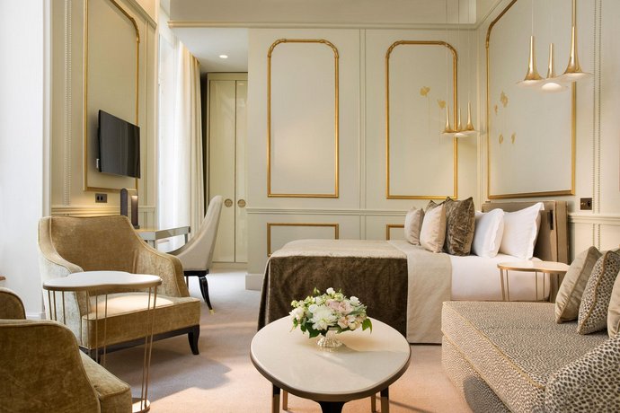 Verified hotel review - Le Narcisse Blanc & Spa - 0