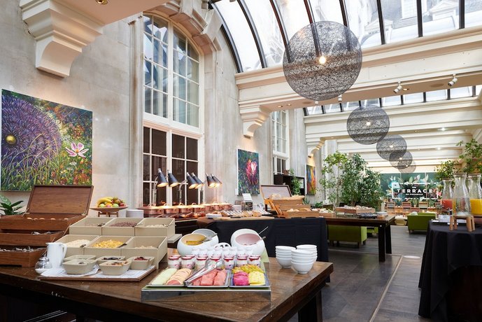 Verified hotel review - The Dilly - 55