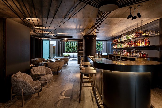 Verified hotel review - The Londoner - 39