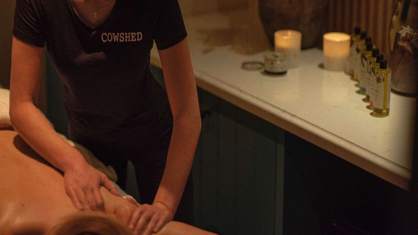 Hotel review Service & Facilities' - St Moritz Hotel & Cowshed Spa - 6