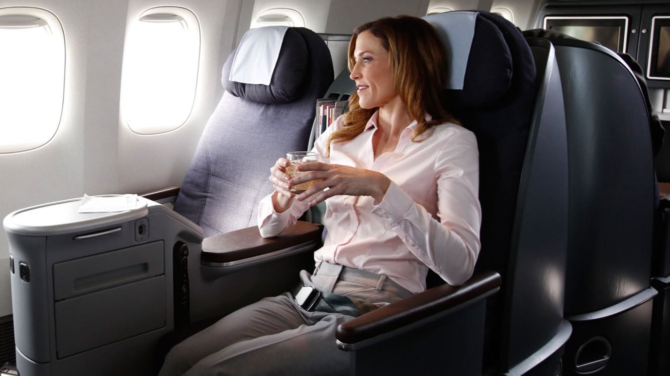 Airline review Cabin & Seat - United Airlines - 11