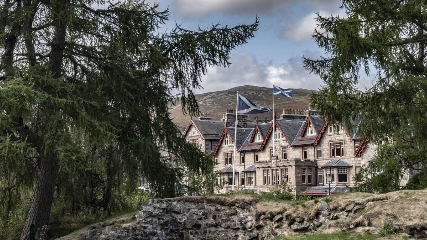 Hotels Toplists - 17 Best Country House Hotels in the UK