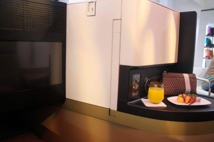 More unique pictures of Etihad's new business seat ‘Business Studio’ - New design and more privacy - 4