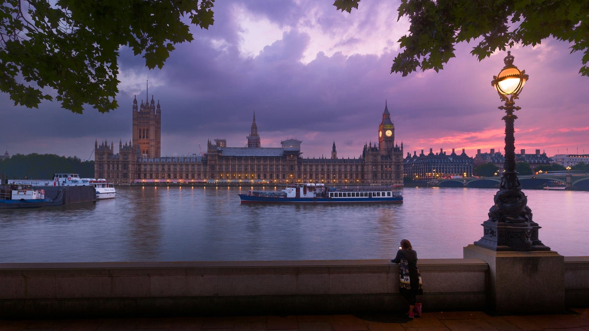 Hotel review Location' - Corinthia London - 3