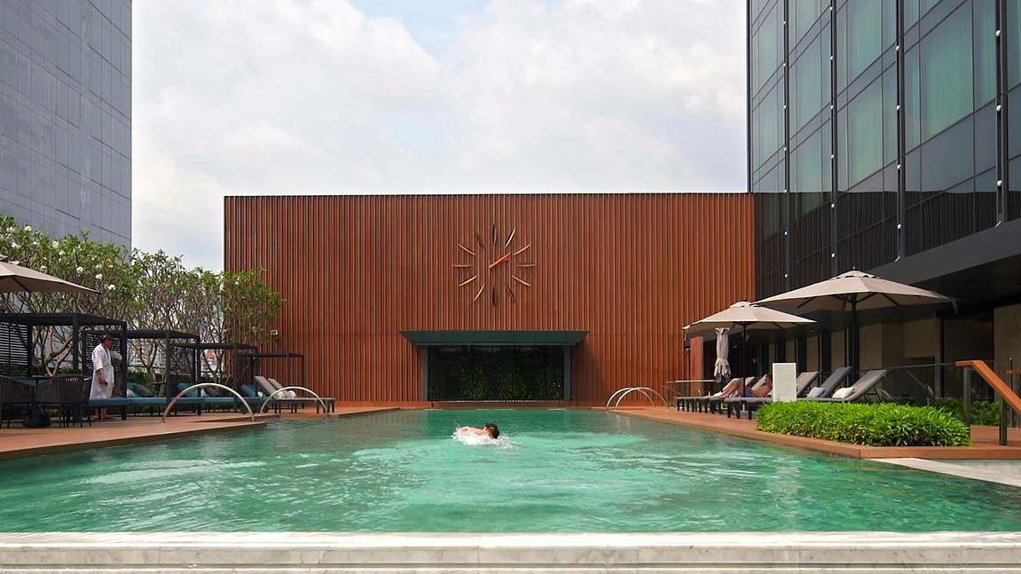 outside pool area at carlton hotel bangkok sukhumvit
