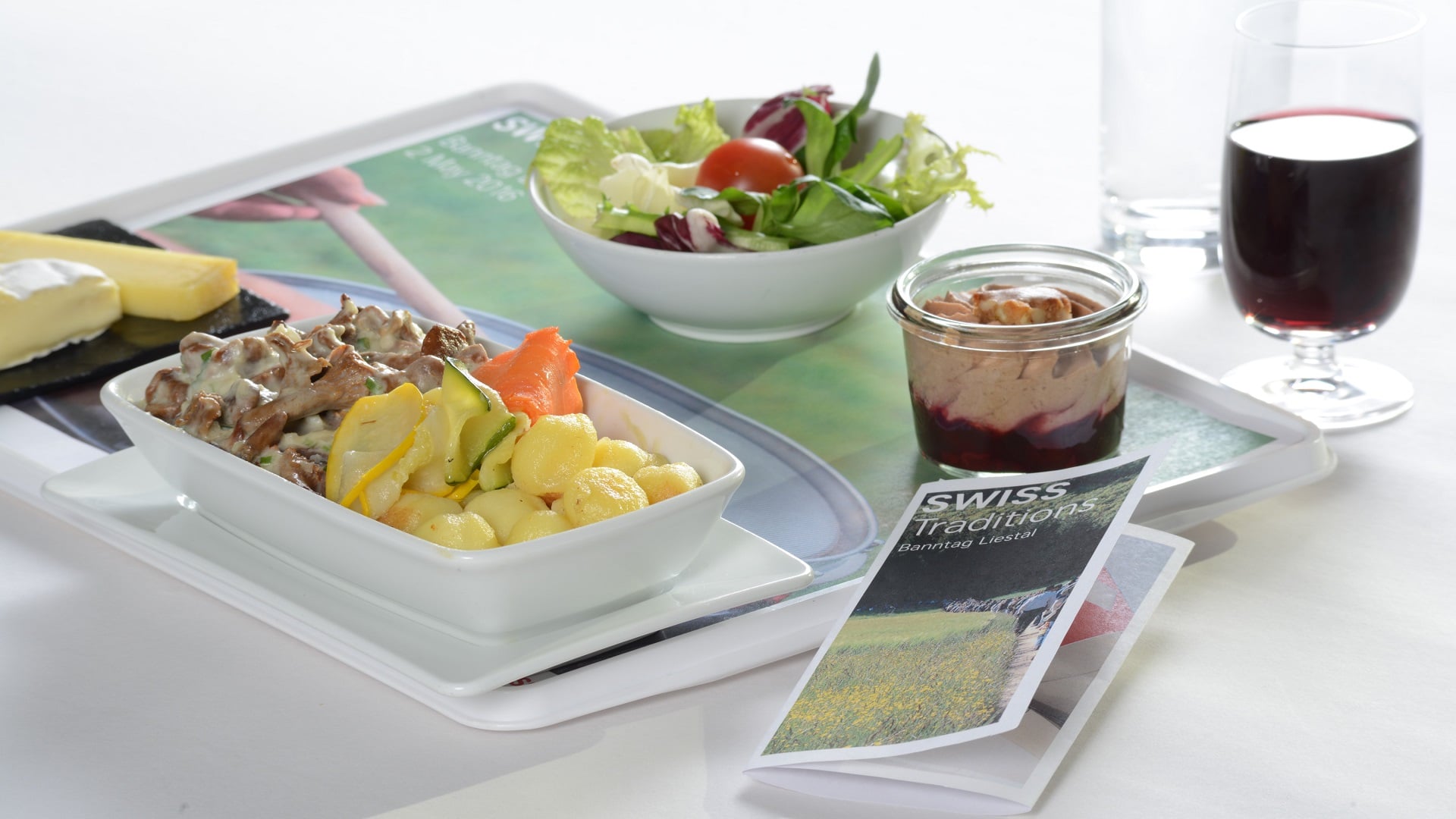 Airline review Short- & Medium-haul - SWISS - 4