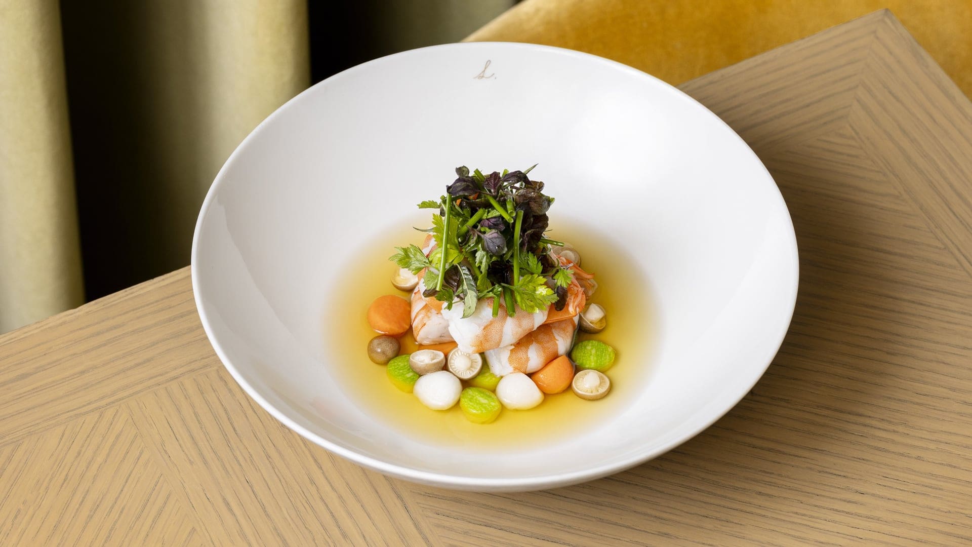 Airlines News - Cathay Pacific brings French cuisine to its Premium Cabins