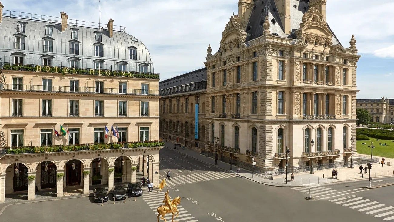 Outside of hotel regina louvre hotel paris
