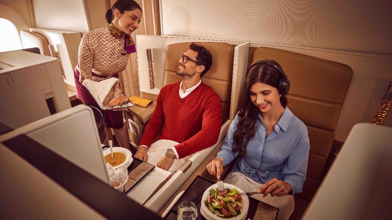 Airline review Cuisine - Etihad Airways - 1