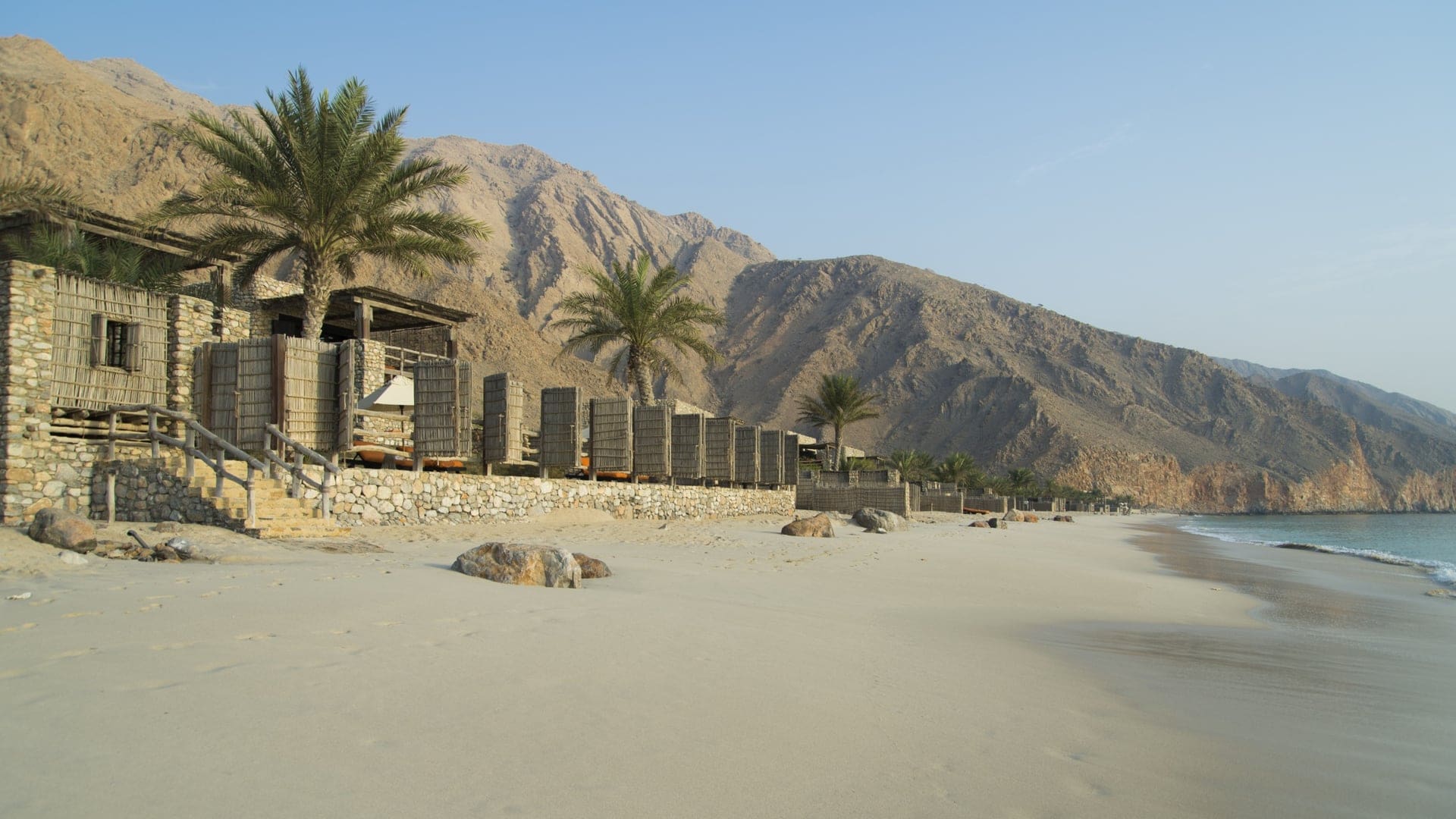 Hotel review Location' - Six Senses Zighy Bay - 3