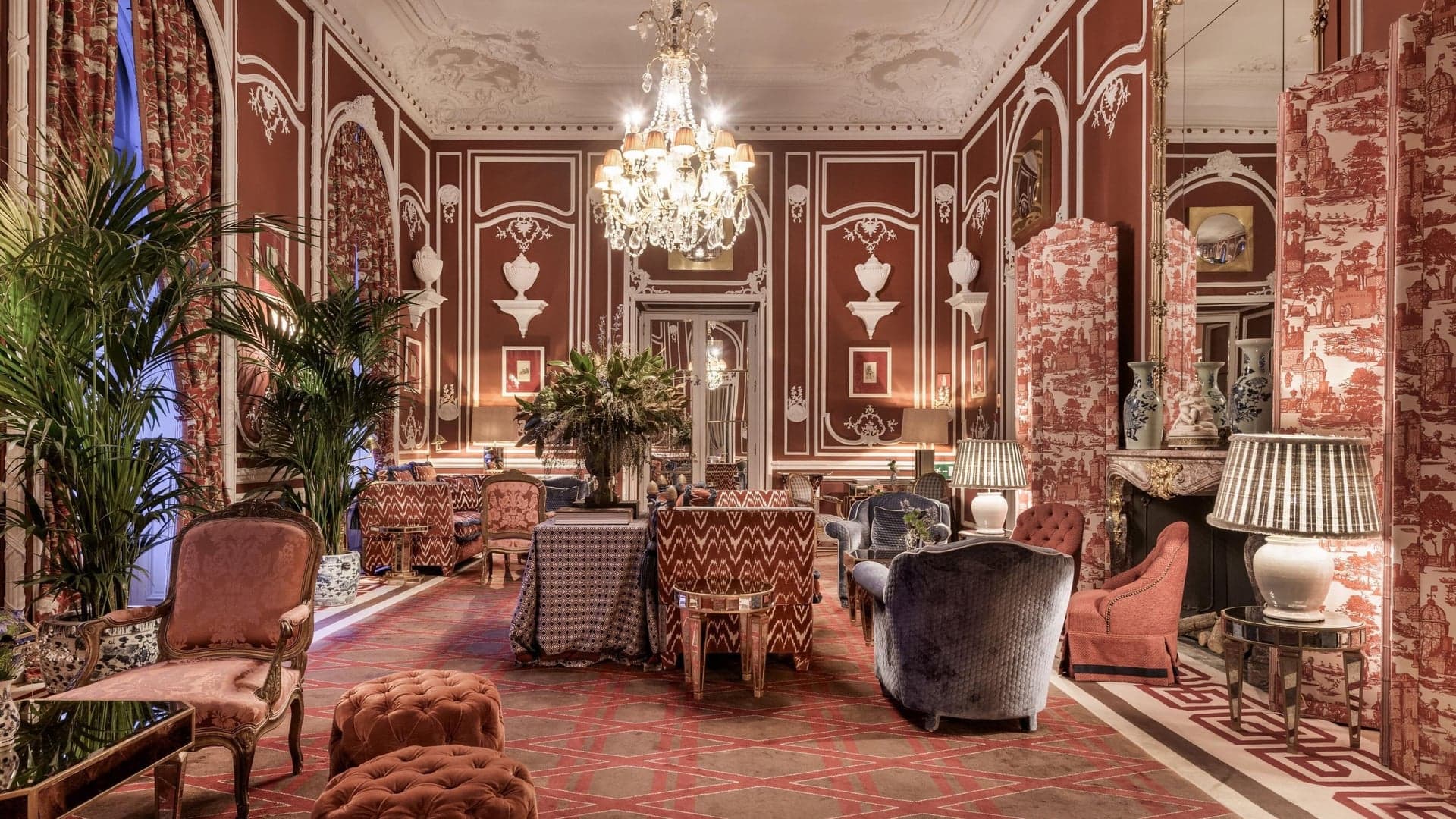 The colourful lounge at Santo Mauro in Madrid